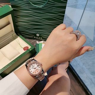 ĐỒNG HỒ ROLLEX VIỀN ĐÁ CAO CẤP HOT