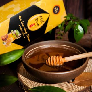 Mật Ong Thượng Hạng Rừng Sê San (550ml/Chai)