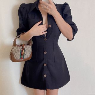 Đầm sơ mi siết eo