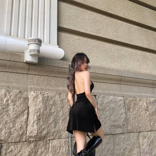 Đầm yếm nhung