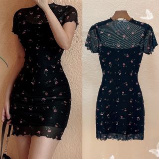 Đầm body đuôi cá