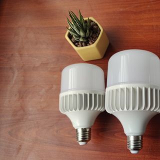 Bóng đèn trụ nhôm đúc 30w crealed