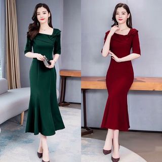 ĐẦM ĐUÔI CÁ NƠ VAI TAY NGẮN