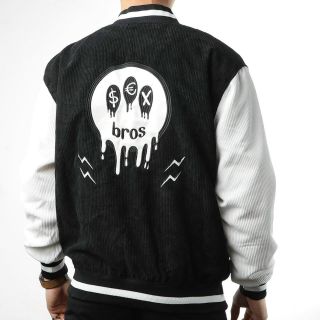 Áo khoác nhung 2 lớp kiểu bomber thêu mặt quỷ