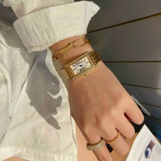 ĐỒNG HỒ CARTlER MẶT CHỮ NHẬT NỮ