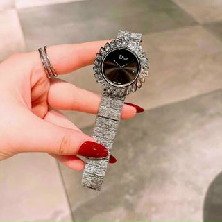 ĐỒNG HỒ DlOR NỮ XINH XINH HOT