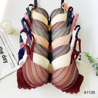 Áo lót nữ lovely 1135 mút vừa nâng ngực tạo khe