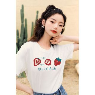 Áo thun nữ cổ tròn chất liệu cotton mềm mại form regular AR026 Miucho in hoạ tiết