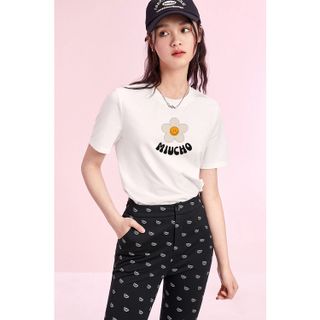 Áo thun nữ cổ tròn chất liệu cotton mềm mại form regular AR014 Miucho in brand name