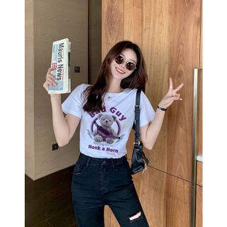 Áo thun nữ cổ tròn chất liệu cotton mềm mại form regular AR037 Miucho in hoạ tiết