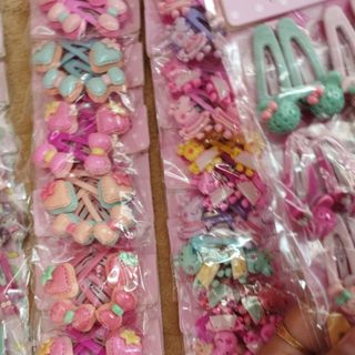 Kẹp tóc cho bé gái