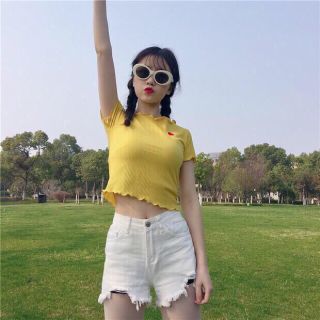 ÁO CRTOP CUỐN BIÊN THÊU TIM ( quảng châu )