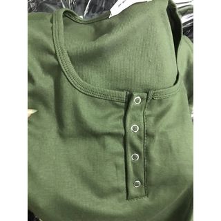 Váy body cổ vuông nút bấm quảng châu