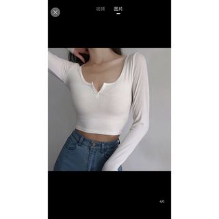 Áo croptop tay dài thun gân ôm body Cổ V A3