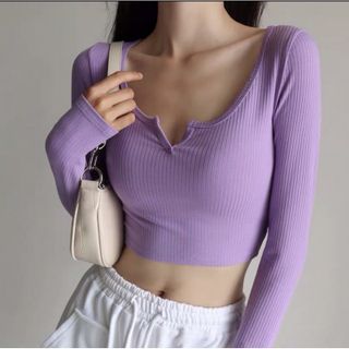 Áo croptop tay dài thun gân ôm body Cổ V A3