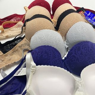 ÁO NGỰC REN BOYA 095 MÚT ÉP VỪA TẠO KHE NÂNG NGỰC CĂNG TRÒN