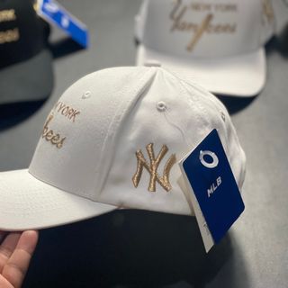 Nón Kết Logo Chữ Hàng Đẹp