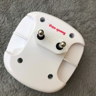 Đèn ngủ cảm biến LED Điện Quang LNL05 ( Cảm biến quang và đổi màu tự động )