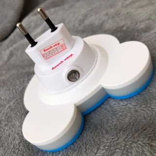 Đèn ngủ cảm biến LED Điện Quang LNL02 0.3W ( Cảm biến quang, hình con gấu, ánh sáng vàng )