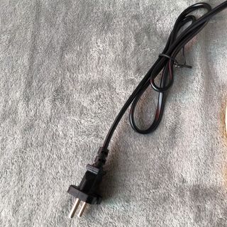 Đèn bàn Điện Quang ( ĐQ DKL04 B) kiểu trẻ em, vàng trắng có bóng