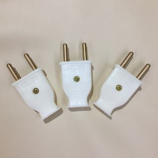 Phích cắm Điện Quang 4.5mm ECO EP01 - màu ngẫu nhiên - chân tròn 4.5mm