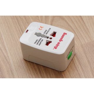 Ổ cắm du lịch Điện Quang ĐQ ESK TV01 ( Màu trắng )