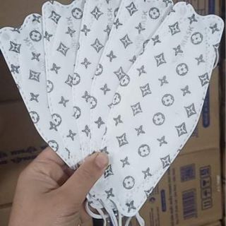 Cá Huy Hoàng hàng dày đẹp,4 lớp ,dây đeo tai to mềm kô đau tai 180k/1th/300 cai