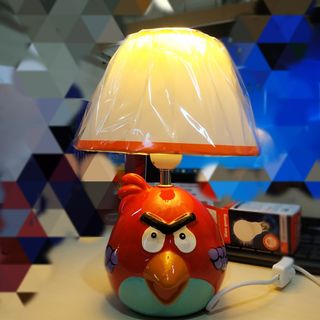 Đèn ngủ để bàn gốm sứ Điện Quang DL13 (Thân hình chim đỏ, bóng Led 5W, warmwhite)