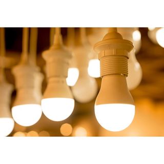 Đèn Led Bulb BU11 đổi màu Điện Quang ĐQ LEDBU11A55 057CS ( 5W, đổi màu bằng công tắc )