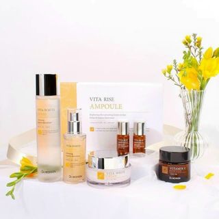 Serum Trị nám , tàn nhang trắng sáng da Vita Rise Ampoule