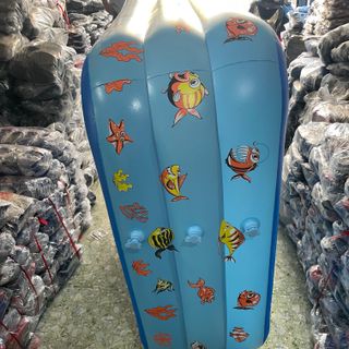 Bể bơi 1m8 3 tầng hình cá l2