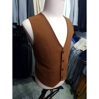 Áo gile nam form ôm body màu đồng đậm chất vải dày mịn co giãn + nơ đen