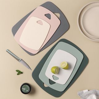 Combo thớt 3 màu, 3 kích thước khác nhau, Set 3 thớt nhựa kháng khuẩn - Hồng Kỳ