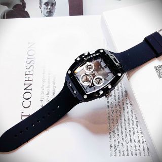 ĐỒNG HỒ GUEESS SILlCONE STRAP SIÊU CẤP