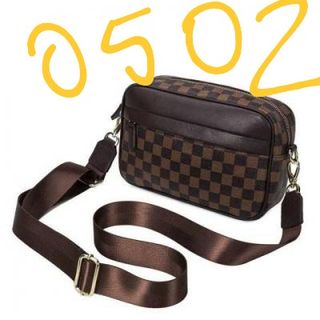 Túi đeo chép caro nam