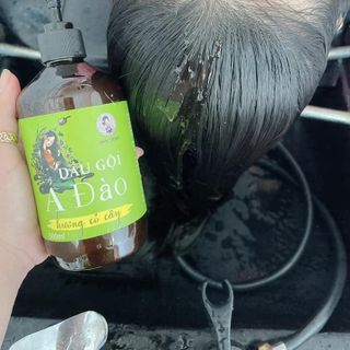 [Chính Hãng] Dầu Gội Thảo Mộc Ả Đào Giảm Gàu, Ngăn Rụng Tóc, Kích Mọc Tóc Mộc Nhan Natural 500ml