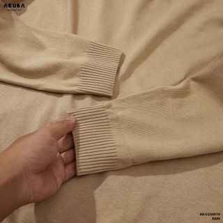 ÁO LEN TAY DÀI AKUBA 02G0076