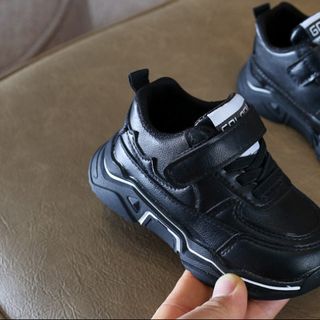 Giày thể thao bé trai gái 2 tuổi đến 7 tuổi hàng xịn