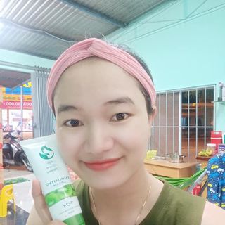 Kem Tẩy Tế Bào Chết Cho Da Mặt Mộc Thiên Hương