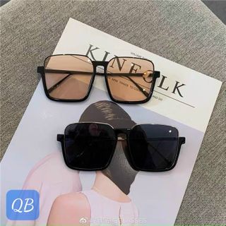Kính nữ đổi màu