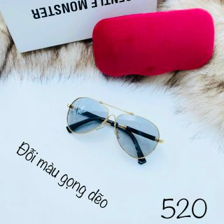 Kính Nam đổi màu cầu dẻo me-ce-der 520