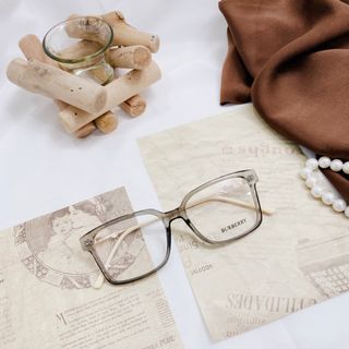 Gọng kính giả cận Bur-Be-rry’s