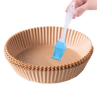 Set 50 Giấy Nến Lót Nồi Chiên Không Dầu Siêu Tiện Dụng (Tặng 1 Cọ Quét Silicone)