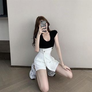 Quần giả váy 3 khuy chất tuyết mưa sang xịn mịn