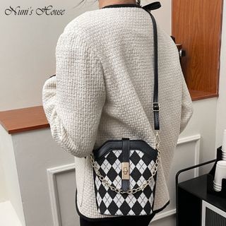 TÚI NỮ ĐEO VAI NHỎ GỌN HỌA TIẾT KẺ TRÁM, MÀU SẮC CỔ ĐIỂN, TRANG NHÃ