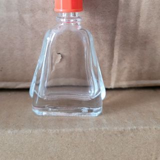 Vỏ chai dầu thủy tinh 3cc - 7cc
