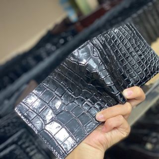 ví cá sấu 2 mặt