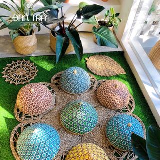 Lồng Bàn Tre Hoa Thị (27cm) - ĐAN TRÀ - Decor Mây Tre Đan giá sỉ