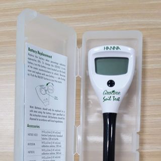 Bút đo độ dẫn điện EC đất HI98331 Hanna