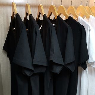 Sỉ Áo Thun Trơn Nhiều Màu Nam Nữ - Size LỚN - Vải Dày Mịn Không Xù Lông giá sỉ - giá bán buôn